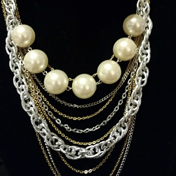 ☺️chunky pearl necklace set - Picture 3 of 3